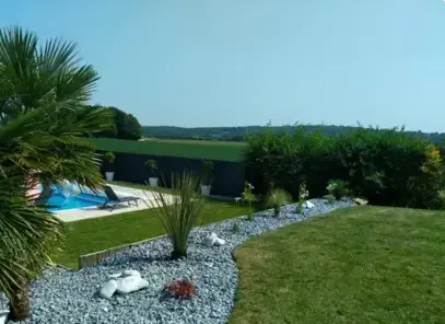 jardinier Pluméliau-Bieuzy-4