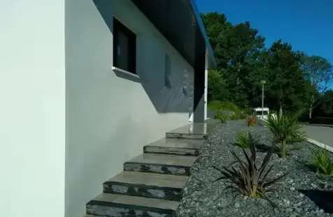 pose gazon synthétique à Noyal-Pontivy - image 3