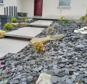 pose gazon synthétique à Noyal-Pontivy - image 4